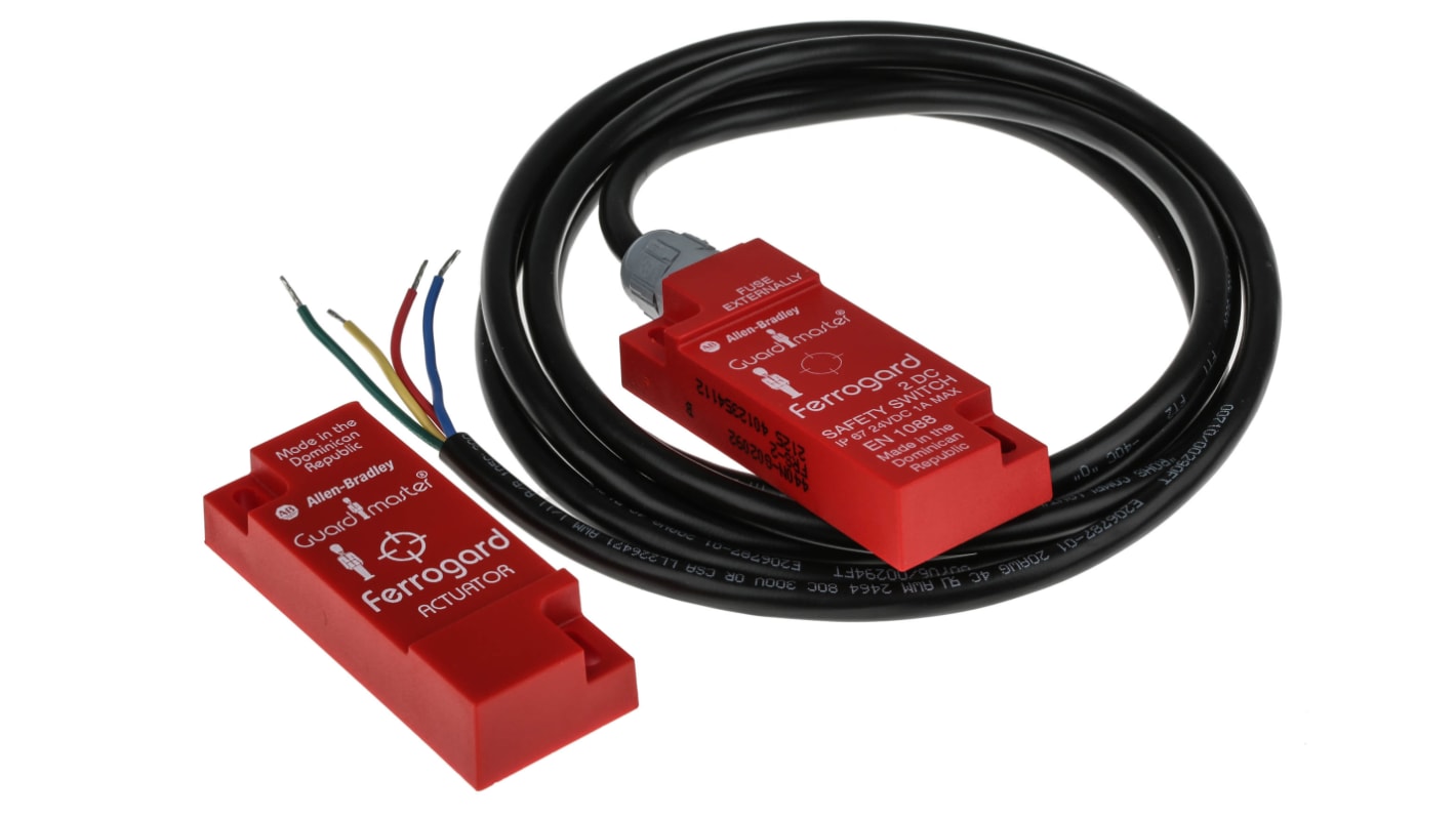 Interruttore di sicurezza senza contatto Allen Bradley Guardmaster 440N-G02092, 24V cc, protezione IP67, dimensioni 76x30x15 mm.
