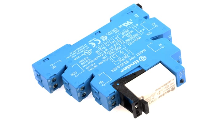 Finder 38.52.0.024.0060, modulo relè d'interfaccia per guida DIN, bobina 24V, contatti DPDT, dimensioni 89.7 x 14 x 77.1 mm.