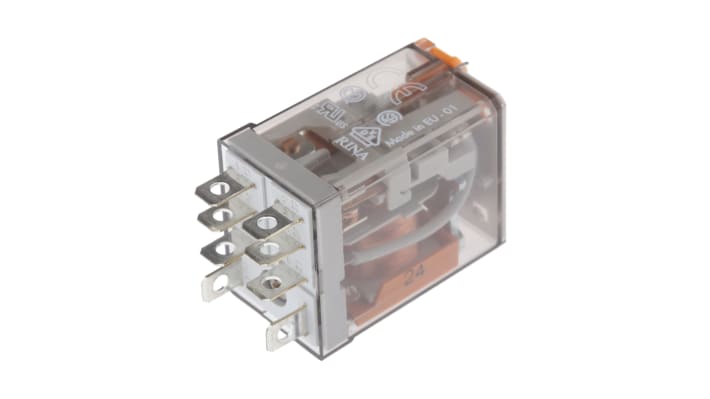 Finder 56.32.8.024.0040, relè DPDT 24V, corrente 12A, dimensioni 37,7x27,7x20,7 mm, attacco rapido, temperatura -40°C/+70°C.