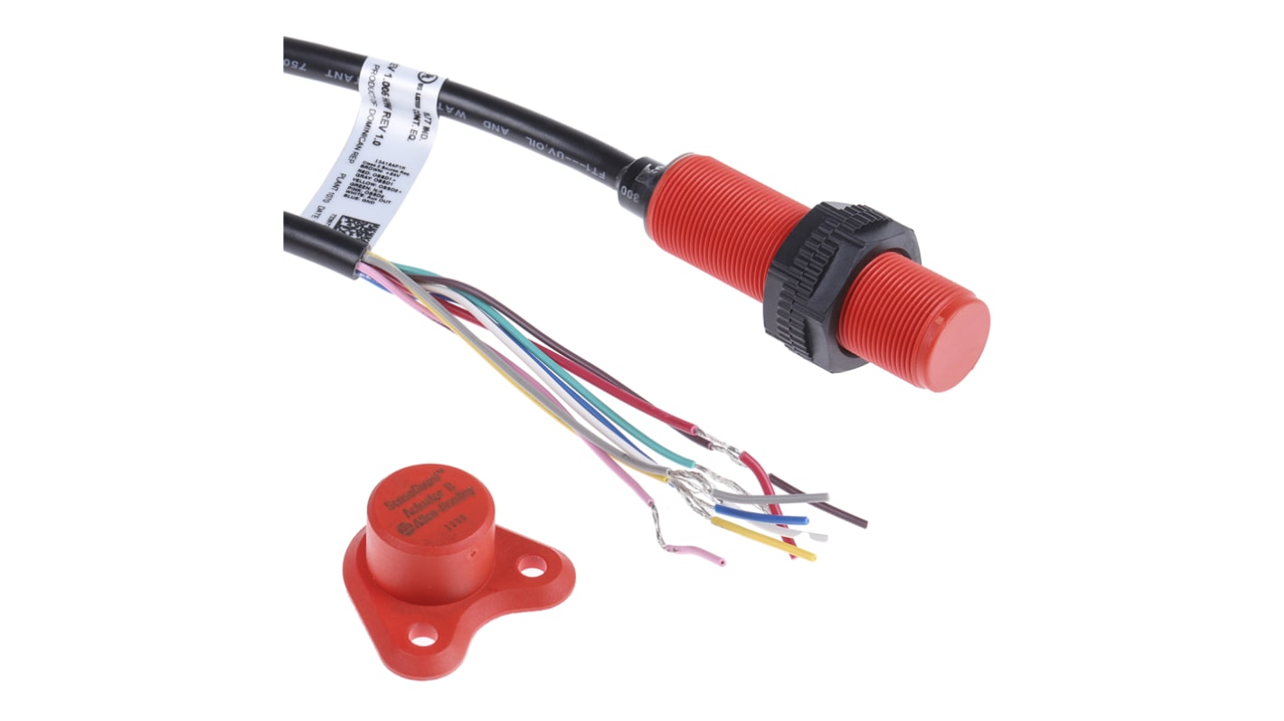 Interruttore di sicurezza RFID Allen Bradley Guardmaster 440N-Z21S16A, 24V cc, cavo 3m. Tecnologia avanzata per protezione operatori e macchinari industriali. IP69K, ideale per porte scorrevoli e sportelli sollevabili.