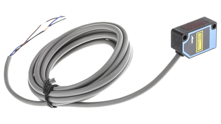 Sensore fotoelettrico rettangolare Sick WL100L-E1131 a retroriflessione, rilevamento fino a 12 m, montaggio a pannello, IP65.