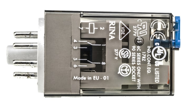 Finder 60.12.9.048.0040, relè DPDT 48V cc, montaggio a innesto, corrente 10A, dimensioni 32,5x36,4x54,2 mm.
