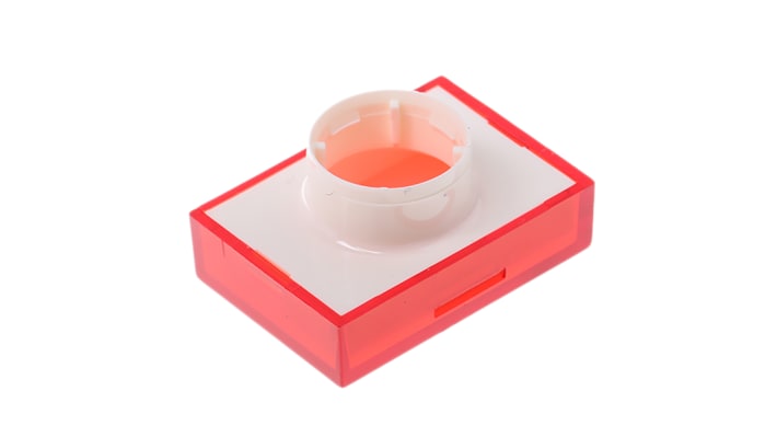 Lente rettangolare rossa Saia-Burgess 561411-605 per Serie TP2, grado di protezione IP67, montaggio a pannello.