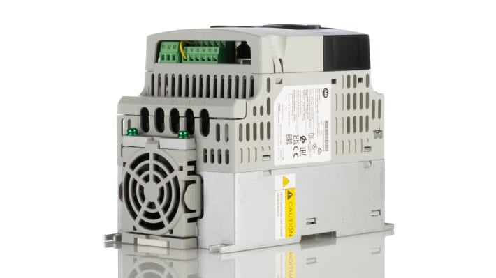 Inverter monofase Allen Bradley 22F-A8P0N113, 1,5 kW, 240 V, 8 A, montaggio a pannello, dimensioni 174x100x136 mm.