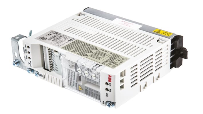 Inverter ABB ACS55-01E-01A4-2, unità a velocità variabile 0,18 kW, montaggio su guida DIN, dimensioni 170x45x128 mm.