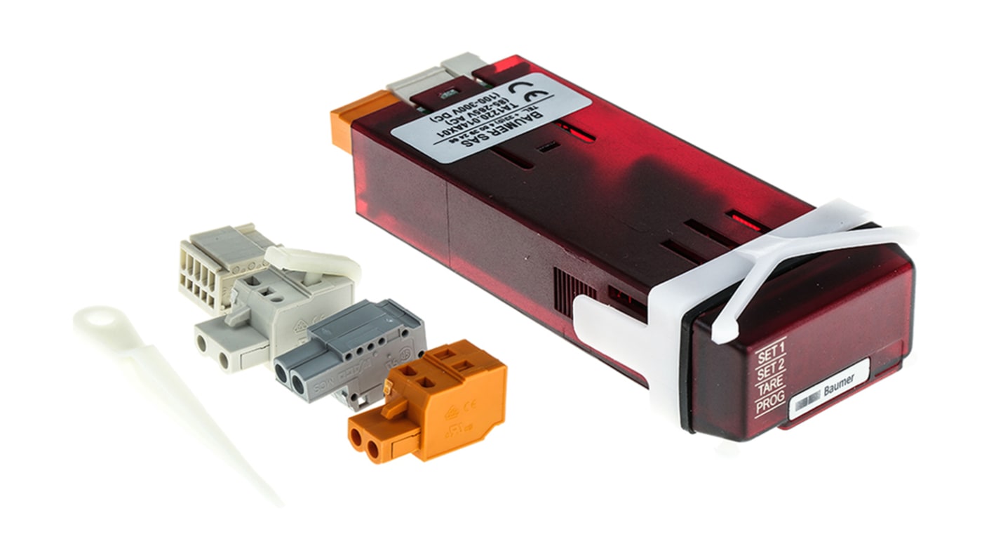 Baumer TA1220.014AX01, misuratore digitale multifunzione da pannello con display LED rosso, dimensioni 45 mm x 22 mm, protezione IP65.