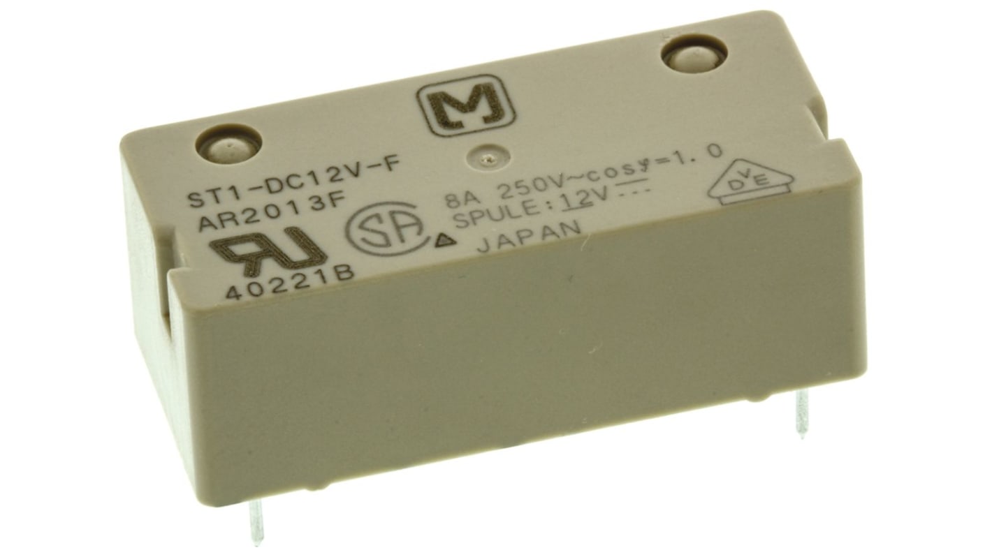 Relè Panasonic ST1-DC12V-F, DPST, 12 Vcc, 8 A, dimensioni 31 x 14 x 11 mm, per montaggio su PCB.