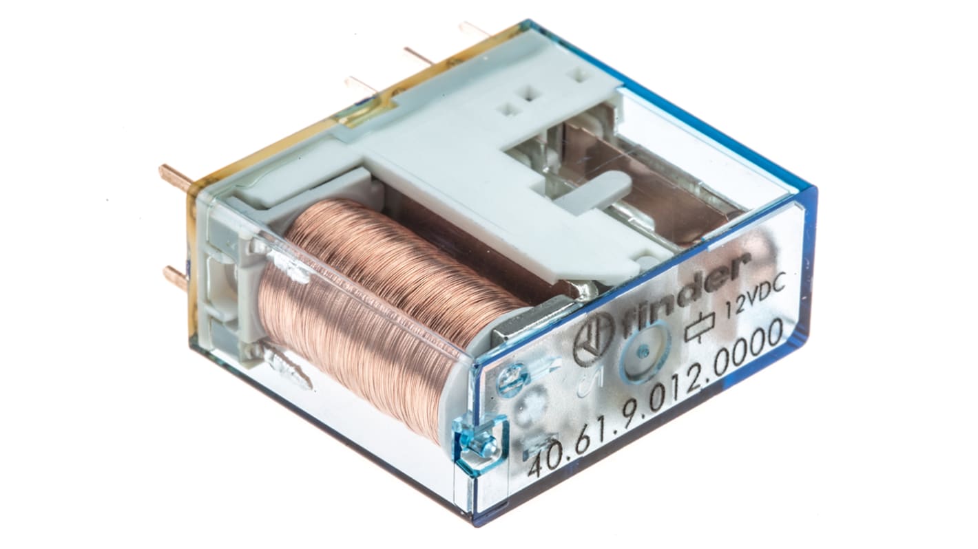 Relè di potenza Finder 40.61.9.012.0000, SPDT, montaggio su PCB, 12V cc, 16A, dimensioni 29x25x12.4mm.