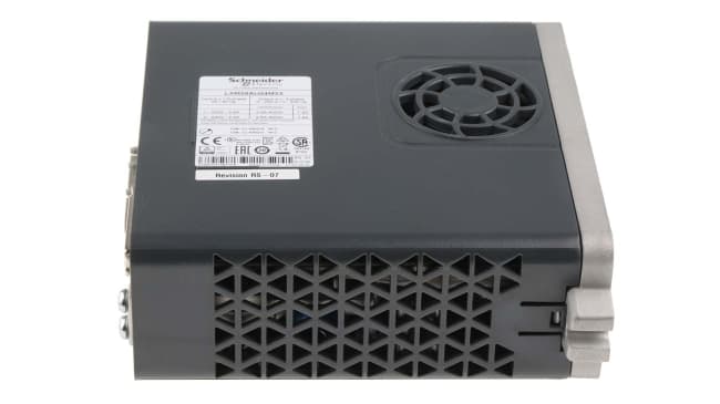 Servocomando Schneider Electric LXM28AU04M3X, 400 W, 220 V, con feedback encoder e funzioni di controllo avanzate. Dimensioni 150x55x146 mm.