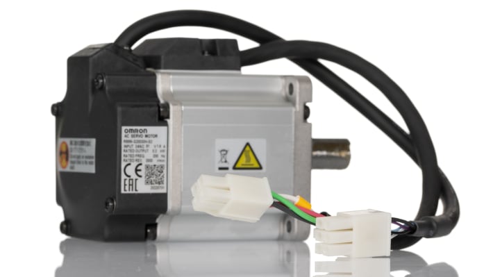 Servomotore Omron R88M-G20030H-S2, potenza 200 W, coppia 0,64 Nm, dimensioni 60x60x109 mm, velocità 3000 giri/min.