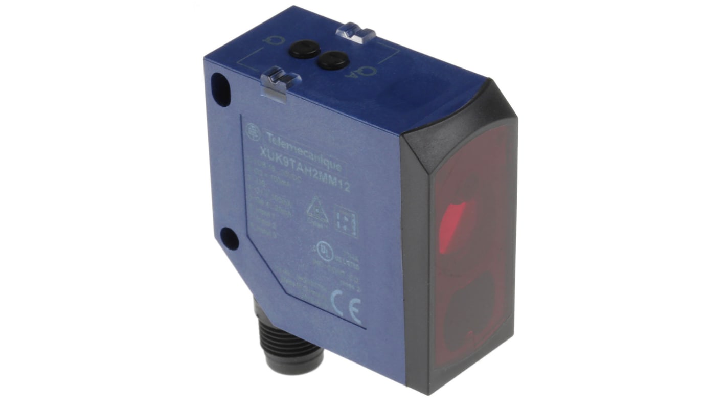 Sensore fotoelettrico rettangolare Telemecanique Sensors XUK9TAH2MM12, rilevamento da 300 mm a 70 m, corpo in plastica, IP67/IP69K.