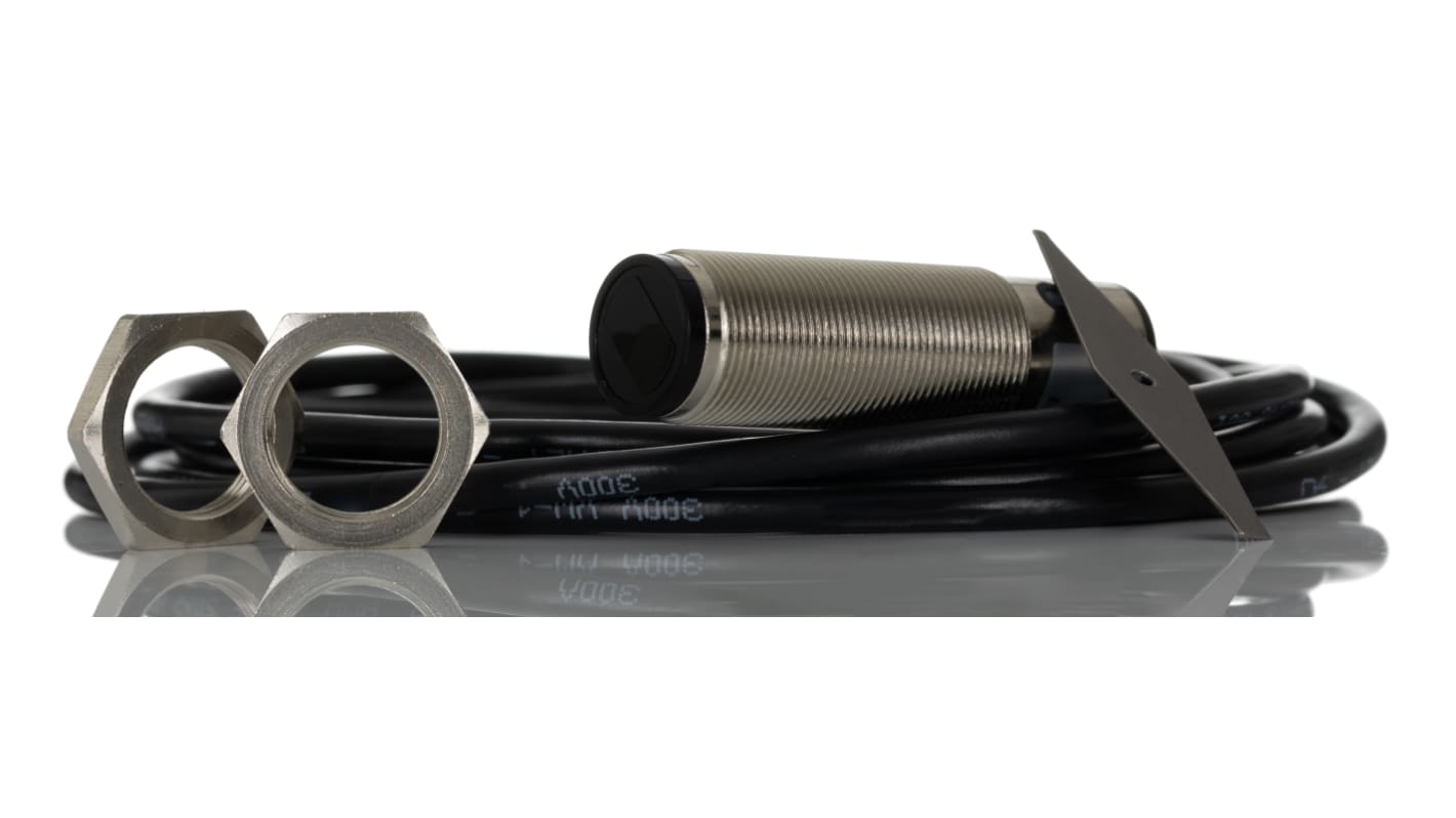 Sensore fotoelettrico cilindrico Sick VTF18-4N1212, rilevamento da 3 mm a 100 mm, uscita NPN, IP67, custodia in metallo.