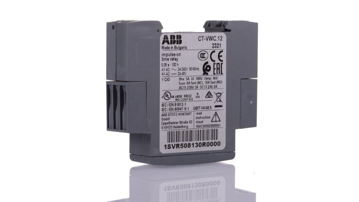 Relè timer ABB 1SVR508130R0000, SPDT, montaggio su guida DIN, intervallo 0,05 s - 100 h, dimensioni 70 x 17,5 x 63 mm.
