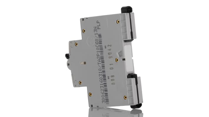 Interruttore magnetotermico ABB Tipo C, 2 poli, 10A, 6 kA, montaggio su guida DIN, dimensioni 70x18x70 mm. Codice 2CDS252280R0104.