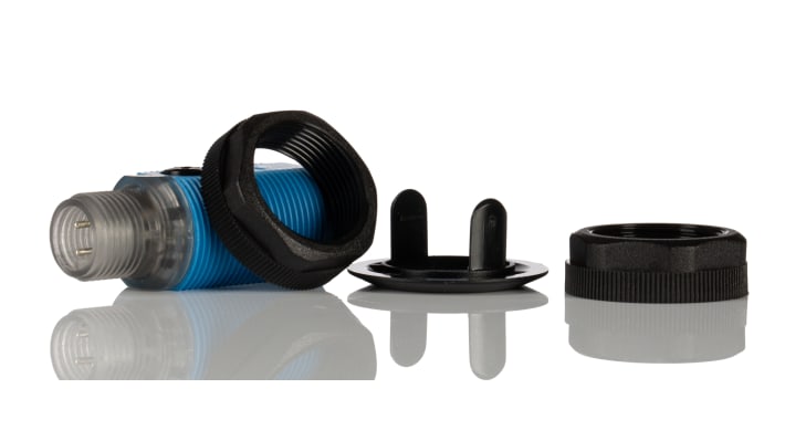 Sensore fotoelettrico cilindrico Sick GRTE18S-P2367, PNP, rilevamento 5 mm-1 m, IP67, connettore M12, temperatura -25°C/+55°C.