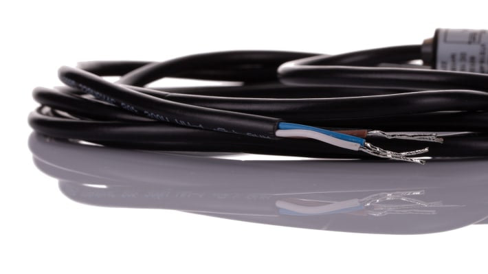 Sensore fotoelettrico cilindrico Sick VTE18-4P4212, rilevamento 5-400 mm, uscita PNP, IP67, -25/+70 °C, 4 fili.