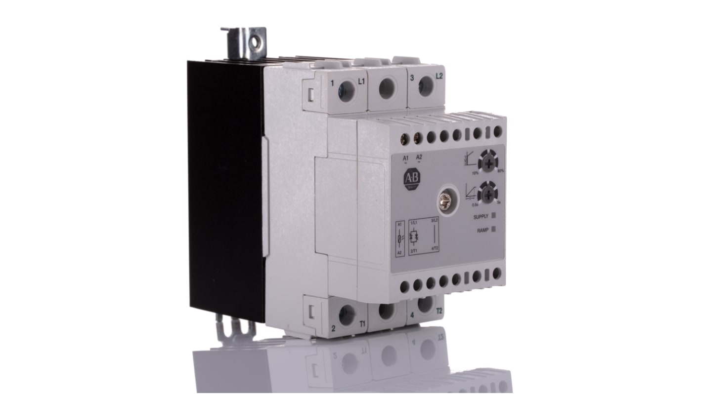 Soft starter Rockwell Automation 154-SP1C12NAD, monofase, 1,1 kW, 12 A, montaggio su guida DIN, dimensioni 54x113x90 mm.