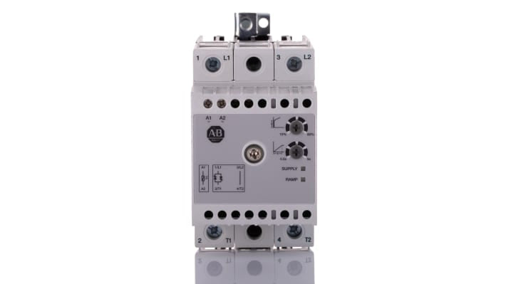 Soft starter Rockwell Automation 154-SP1C12NAD, monofase, 1,1 kW, 12 A, montaggio su guida DIN, dimensioni 54x113x90 mm.