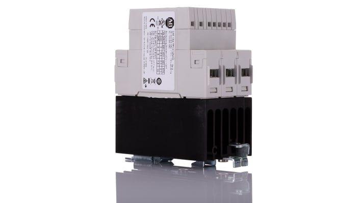 Soft starter Rockwell Automation 154-TP1C12NCD, 3 fasi, 6,3 kW, montaggio su guida DIN, dimensioni 54x113x90 mm.