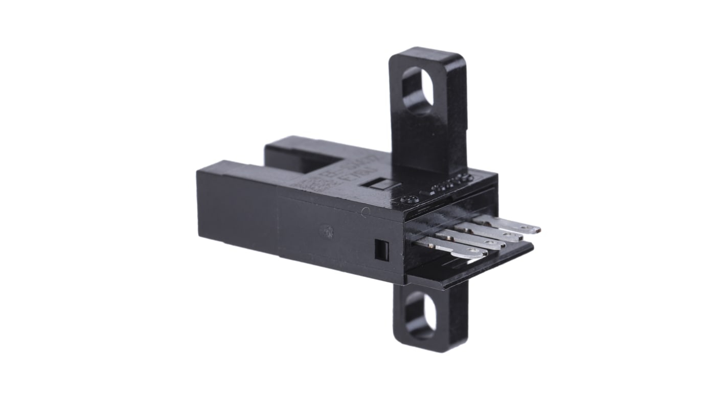 Sensore fotoelettrico a forcella Omron EE-SX672, rilevamento 5 mm, uscita NPN, grado di protezione IP50.