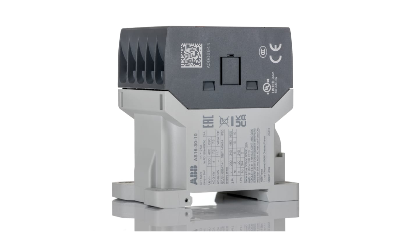 Contattore ABB 1SBL121001R2610 AS16-30-10-26, 3 poli, 15,7 A, 7,5 kW, montaggio anteriore, dimensioni 72,5 x 45 x 68 mm.