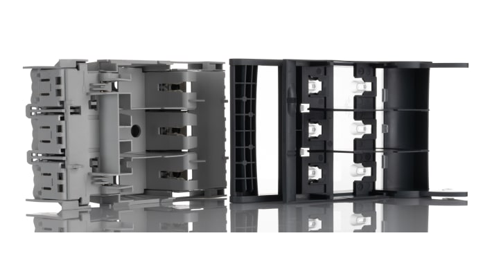 Sezionatore portafusibili ABB NH00, 3 poli, 160A, montaggio su base, tensione 690V, design compatto. Modello 1SEP101890R0002 XLP00-6BC.