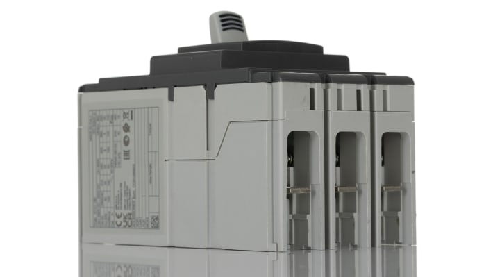 Interruttore automatico MCCB ABB, 3 poli, 100 A, montaggio fisso, dimensioni 130 x 76,2 x 70 mm, potere di interruzione 25 kA.