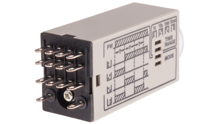 Omron H3YN-4, timer relay multifunzione 4 poli, montaggio su guida DIN, 24V AC, dimensioni 21.5mm x 63mm x 28mm.