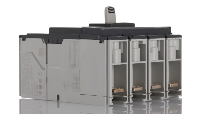 Interruttore magnetotermico ABB 200A 4 poli, montaggio fisso, dimensioni 82.5x140x160mm, potere di interruzione 150 kA.