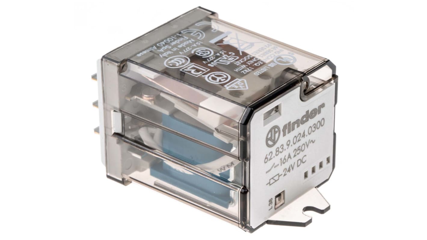 Relè di potenza Finder 62, 3P-NA, bobina 24V cc, montaggio su flangia, corrente 16A, dimensioni 68x35.8x38.2 mm.