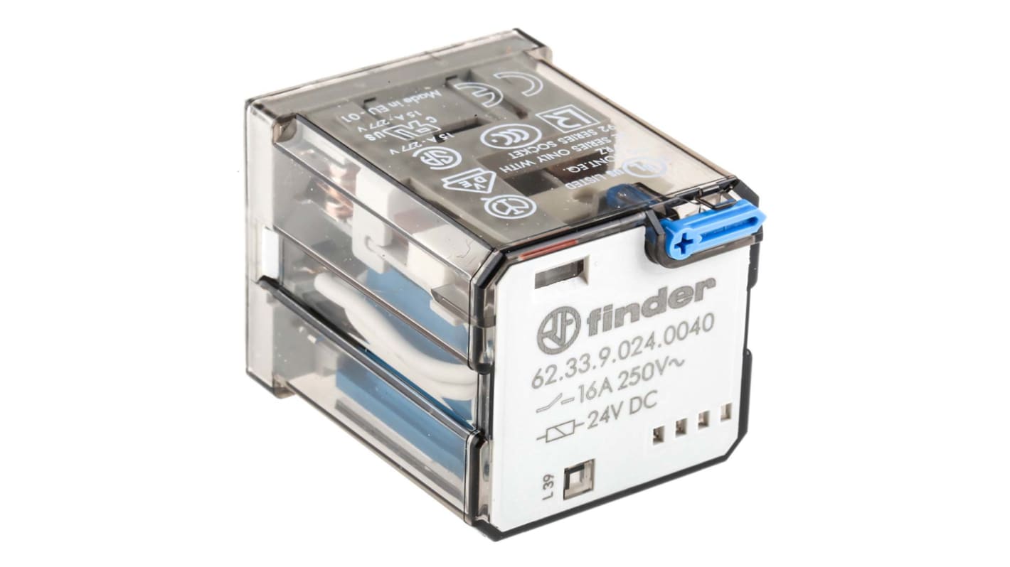 Finder 62.33.9.024.0040, relè di potenza 3PDT, bobina 24V cc, montaggio su guida DIN, dimensioni 38.2 x 49.1 x 35.8 mm.