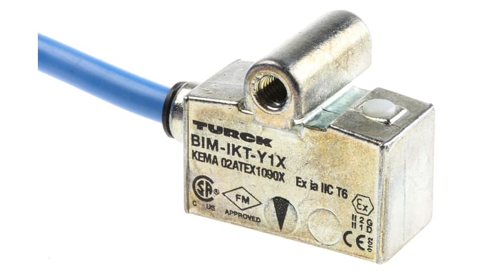 Sensore Turck BIM-IKT-Y1X per cilindri, contenitore in zinco, grado di protezione IP67, montaggio con staffe, dimensioni 34mm x 14.6mm x 17mm.