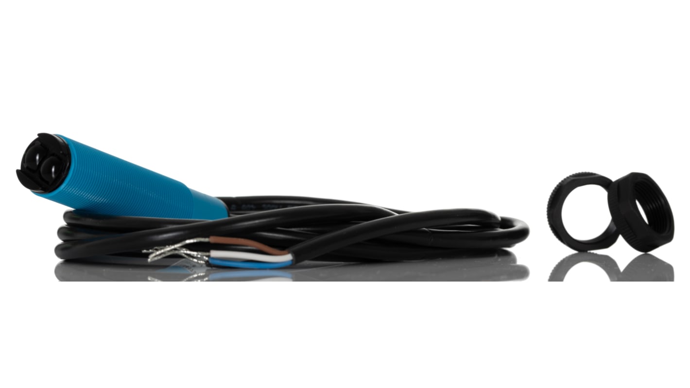 Sensore fotoelettrico cilindrico Sick VT18-204172, rilevamento 105 mm, uscita PNP, grado di protezione IP67, dimensioni 81 mm.