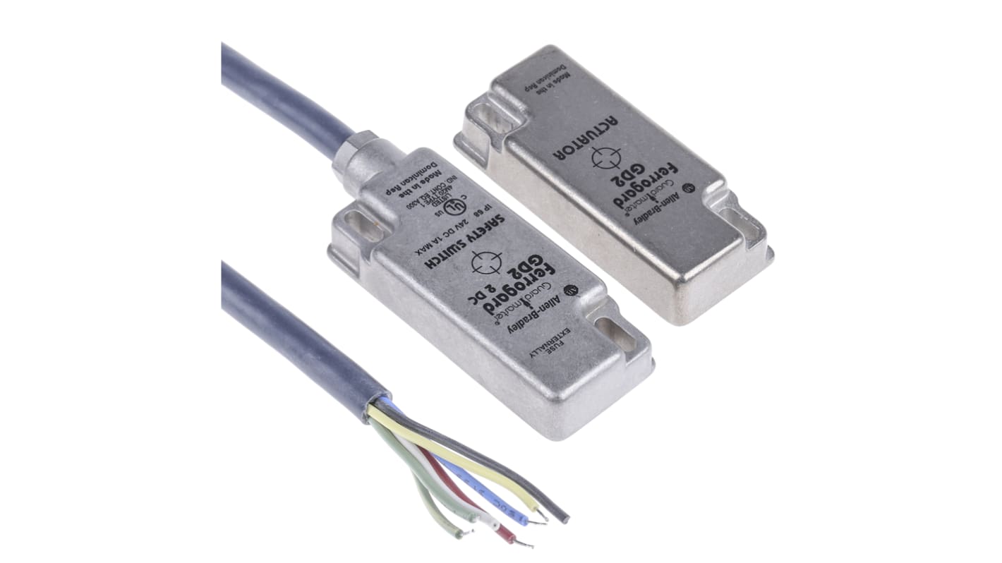 Interruttore di sicurezza senza contatto Allen Bradley Guardmaster 440N-G02118, custodia in acciaio inox, protezione IP68, 24V cc.