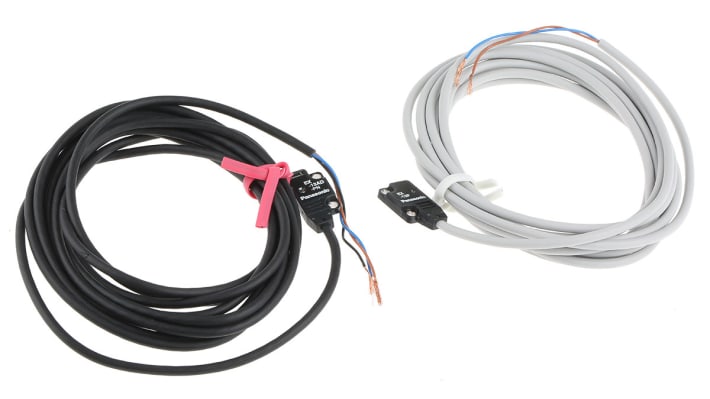 Sensore fotoelettrico Panasonic EX-13A-PN, rilevamento 500 mm, uscita PNP, grado di protezione IP67, cavo 2 m.