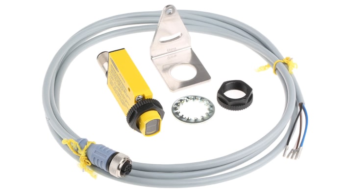 Sensore fotoelettrico rettangolare Banner SME312DQD, rilevamento 380 mm, uscita PNP, grado di protezione IP67, montaggio M18.