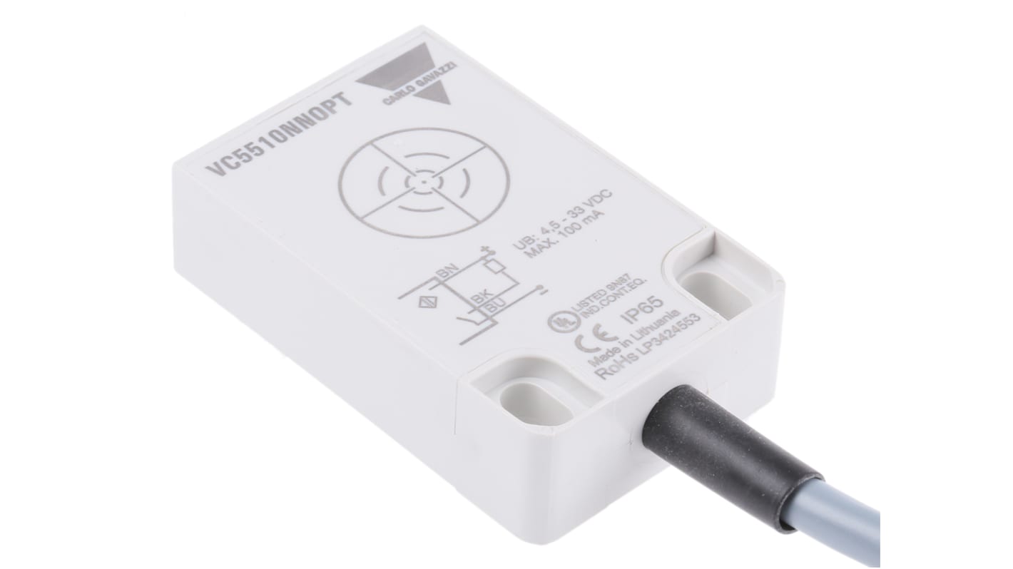 Sensore di livello NPN Carlo Gavazzi VC5510NNOPT, rilevamento 2-10 mm, alimentazione 5-30 V c.c., grado di protezione IP65.