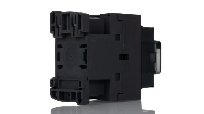 Contattore Schneider Electric LC1D09B7, 3 poli, 9 A, 4 kW, 24 V c.a. per automazione industriale - Resistente e affidabile, con durata meccanica di 15M cicli.
