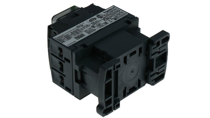 Contattore Schneider Electric LC1D09F7, 3P, 9A, 4kW, 110V CA - Ideale per motori HVAC e applicazioni industriali - Alta affidabilità e installazione rapida.