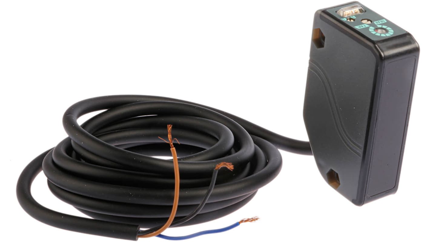 Sensore fotoelettrico Panasonic EQ-34-PN a retroriflessione, rilevamento 100 mm-2 m, IP67, dimensioni 68 x 20 x 40 mm.