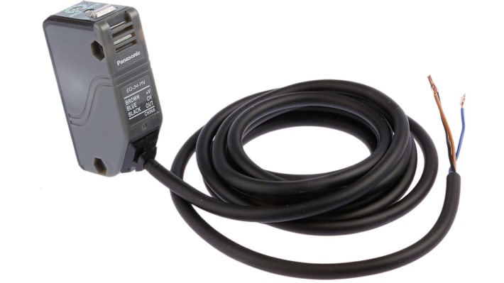 Sensore fotoelettrico Panasonic EQ-34-PN a retroriflessione, rilevamento 100 mm-2 m, IP67, dimensioni 68 x 20 x 40 mm.