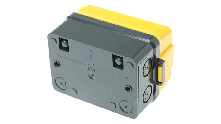 Interruttore di isolamento tripolare Schneider Electric VCFN20GE, 16A, 690V, montaggio a pannello, grado di protezione IP55.