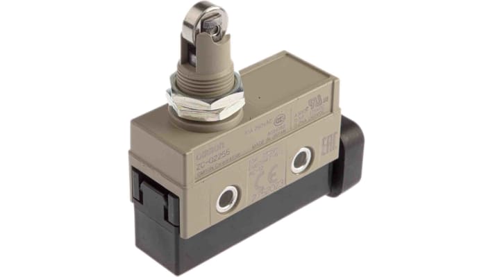 Interruttore di fine corsa Omron ZC-Q2255, stantuffo NO/NC, IP67, 250V, 10A, dimensioni 69.4mm x 70mm x 21.7mm, peso 92g.