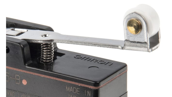 Interruttore di fine corsa Omron Z-15GW255-B, leva a rullo, SPDT, contatti NO/NC, dimensioni 39.4mm x 49.2mm x 17.45mm.
