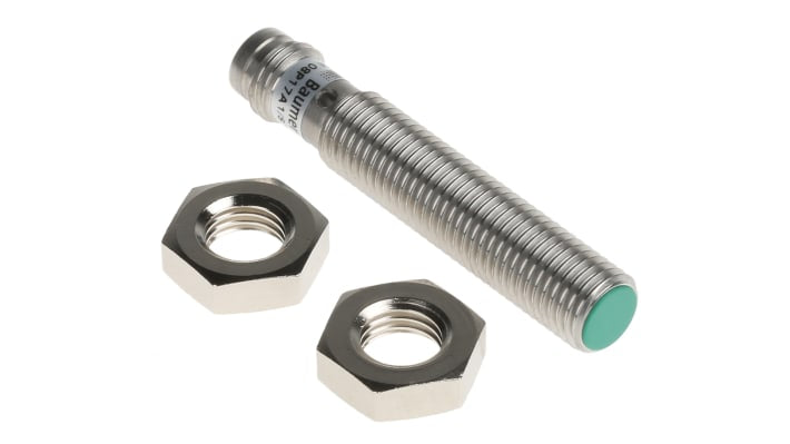Sensore di prossimità cilindrico PNP Baumer IFRM 08P17A1/S35L, con connettore M8, IP67, rilevamento 2 mm, acciaio inossidabile.