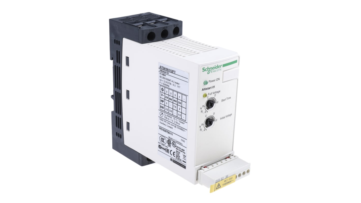 Avviatore soft-start Schneider Electric ATS01N112FT per motori asincroni, potenza 5,5 kW, 3 fasi, corrente 12 A, IP20. Dimensioni: 130,7 x 45 x 145 mm.