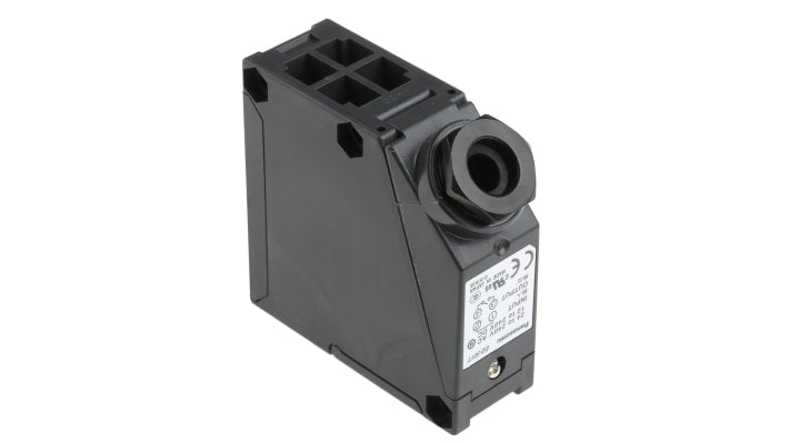 Sensore fotoelettrico Panasonic EQ-501T, rilevamento da 100 mm a 2,5 m, custodia IP67, tensione massima 250V.