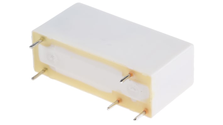 Relè di potenza Finder SPDT 12V cc, montaggio su PCB, dimensioni 15,4 x 10,2 x 30,2 mm, corrente 10 A, isolamento 6000 V.