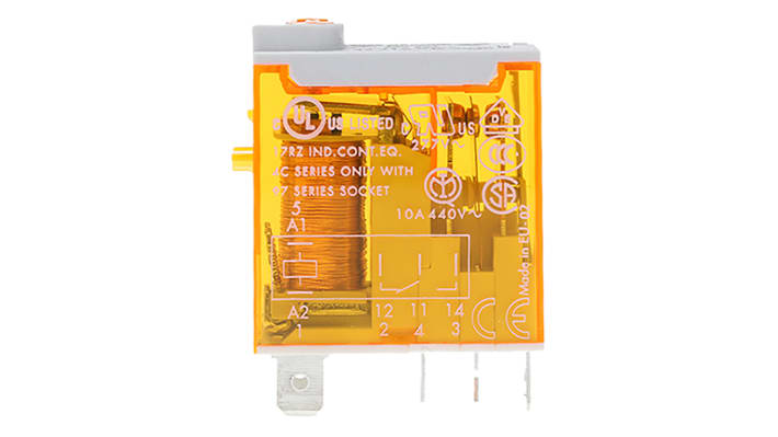 Finder 46.61.8.012.0040, relè di potenza SPDT 12V, corrente 25A, dimensioni 32,8 x 29 x 12,4 mm, attacco rapido.