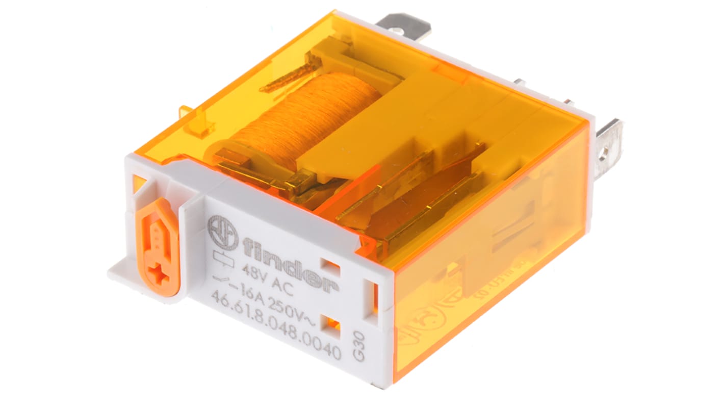Relè di potenza Finder 46.61.8.048.0040, SPDT, 48V ca, montaggio a innesto, corrente 25A, dimensioni 32,8 x 29 x 12,4 mm.